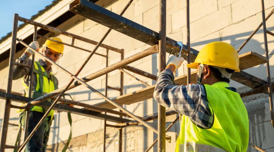 Professional fairlawn roofing services in Oacoma, SD
